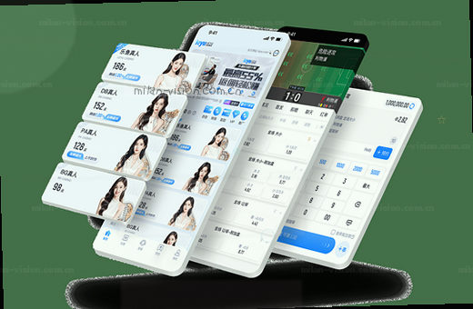 篮球赛场激烈瞬间 比分牌上数字跳动